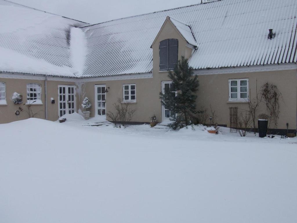 Teglgaarden Bed & Breakfast Vindeby  Экстерьер фото